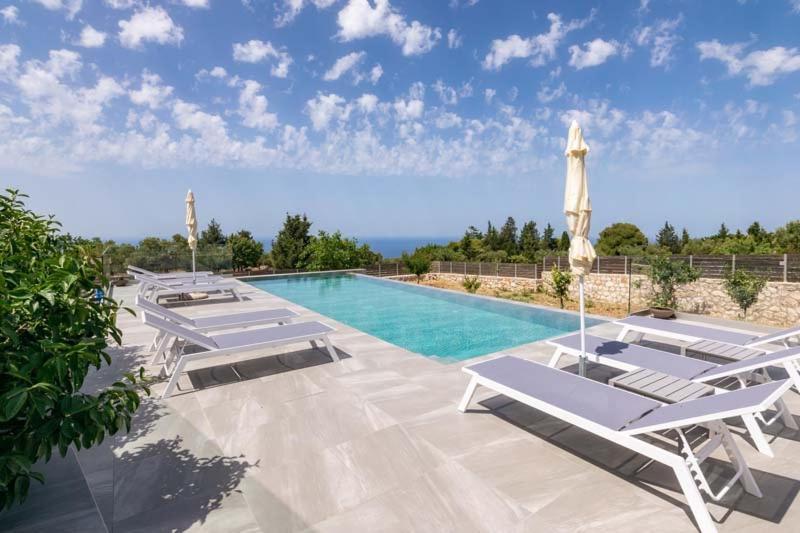 Alonaki Apartments Agios Leon Esterno foto